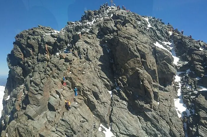 Viele Bergsteiger erlebten die Bergung mit.