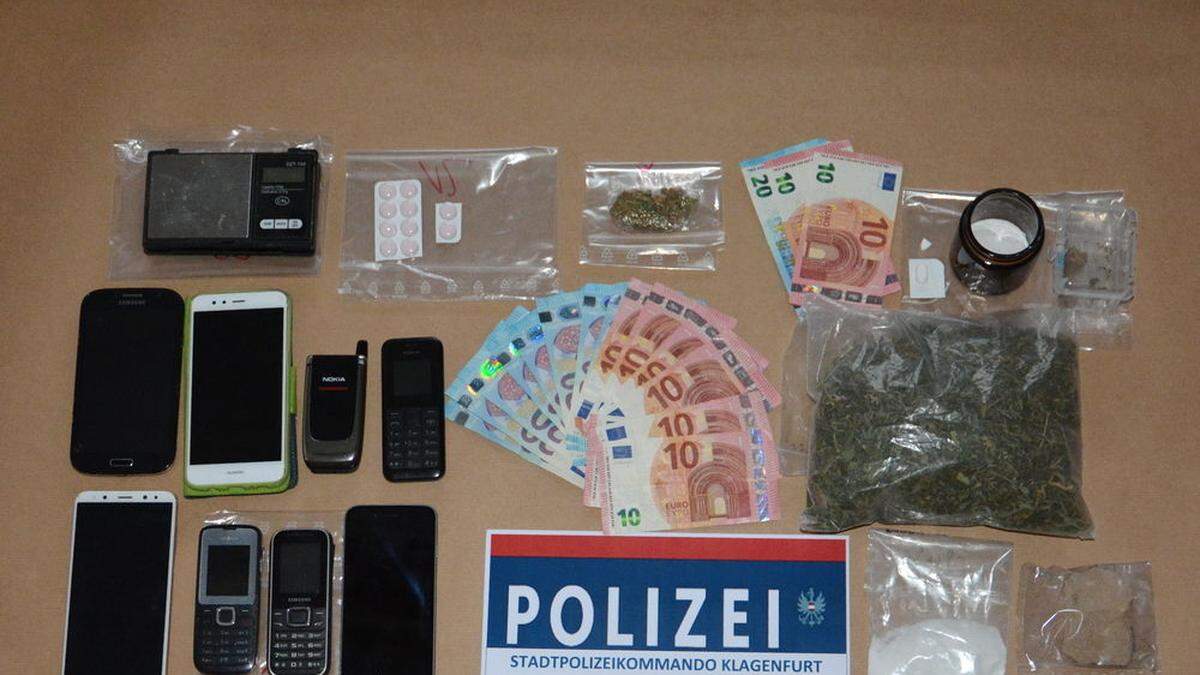 In der Wohnung wurde unter anderem Heroin gefunden. 