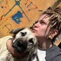 Martina Hepflinger widmet ihr Leben dem Wohlergehen von Hunden, die niemanden haben