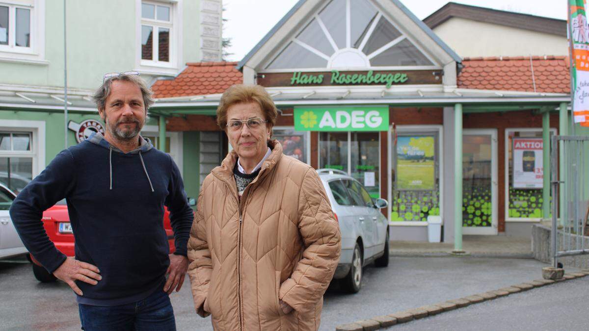 Heimo Manninger und Heide Rosenberger vor ihrem geschäft in St. Ruprecht an der Raab