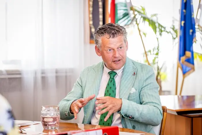 Christian Scheider: „Wir werden den weiteren Verlauf des Geschäftes beobachten.“