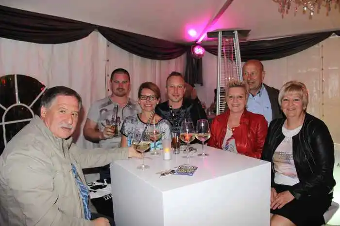 Klicken Sie sich durch die Bilder!