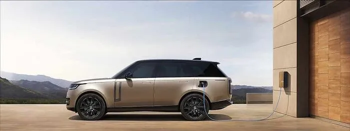 Moderner Luxus, Eleganz und Verwöhnkomfort neu definiert: Der neue Range Rover 