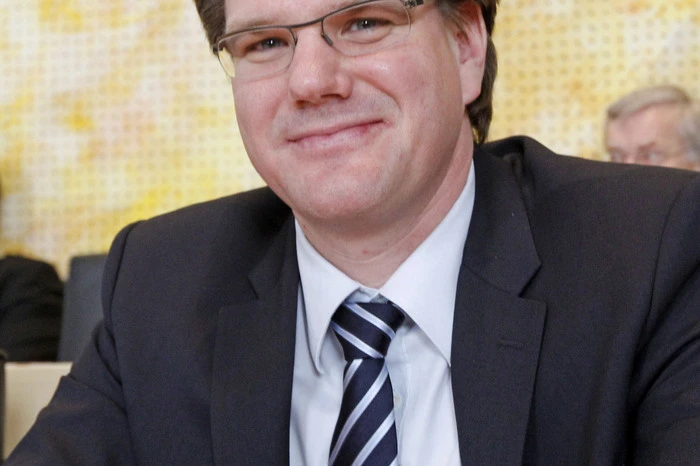 Am 19. Jänner 2012 wird Achill Rumpold in der Landesregierung angelobt.