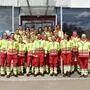 Die neuen Sanitäter mit dem Ausbildungsteam 