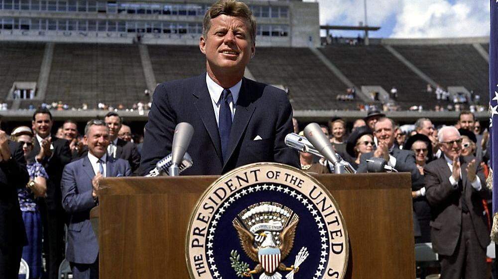 John F. Kennedy bei einer Rede vor der Rice Universität in Houston 1962