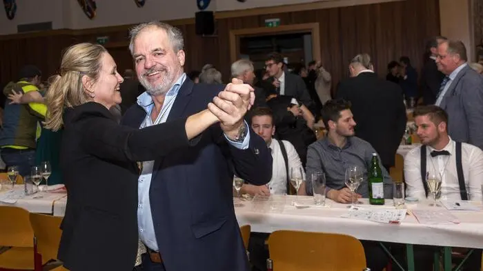 Klicken Sie sich durch die besten Fotos des Premierenabends!