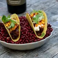 Fusion-Tacos: Rind, Schalotten und jede Menge Geschmack.