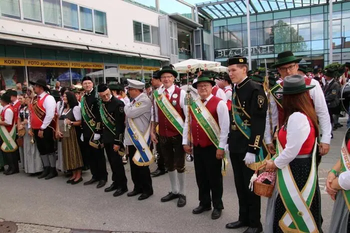 Von Seiten des Blasmusikverbandes war der Landesobmann-Stellvertreter Richard Schmid mit von der Partie.