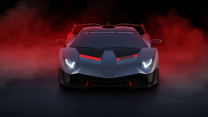 Lamborghini Squadra Corse, die Motorsportabteilung der Italiener mit dem Stier, hat mit dem SC18 Alston das erste Unikat in der Geschichte der Marke auf die Räder gestellt.