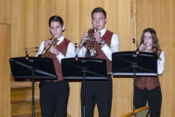 Das 68 Musiker umfassende Blasorchester ist ein homogener, generationenübergreifender Klangkörper