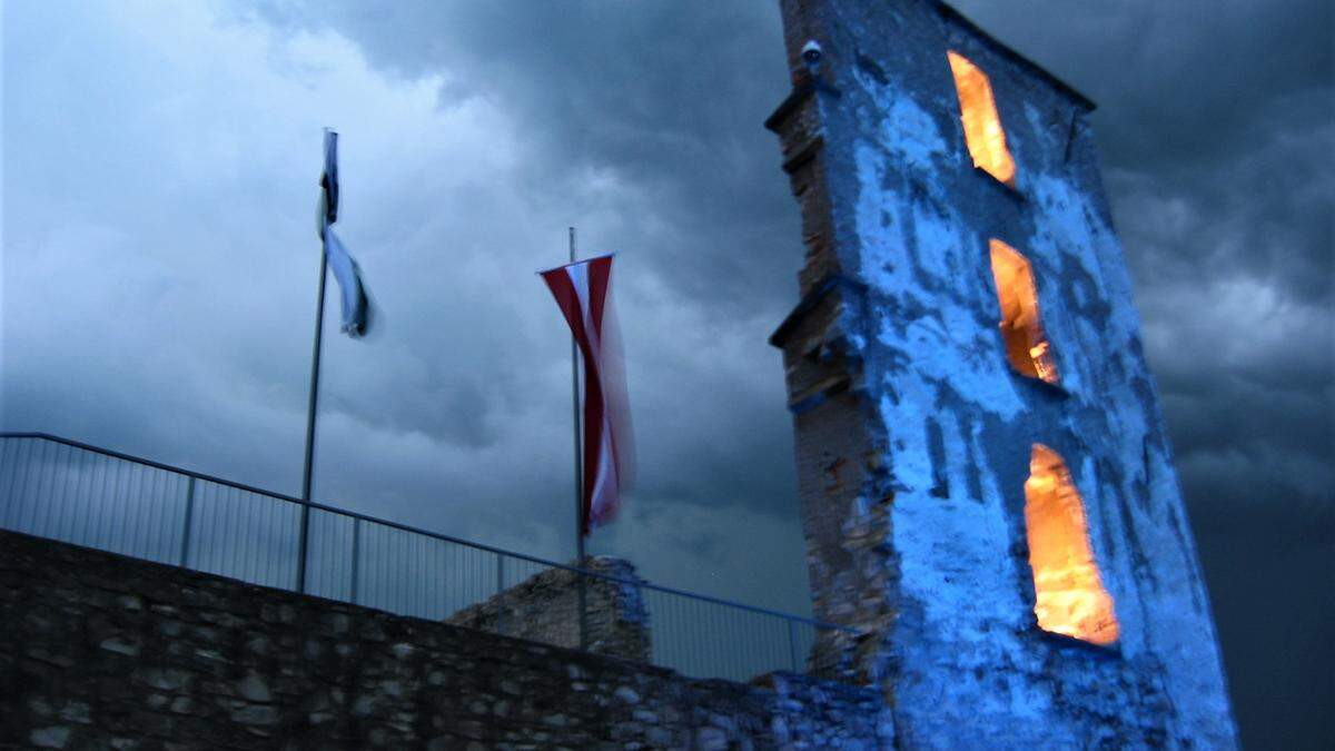 Auf der Burg Obervoitsberg findet zu Halloween eine Kinder-Feier statt