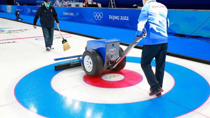 Curling - keine andere Sportart wird an ähnlich vielen Wettkampftagen der Olympischen Spiele praktiziert.