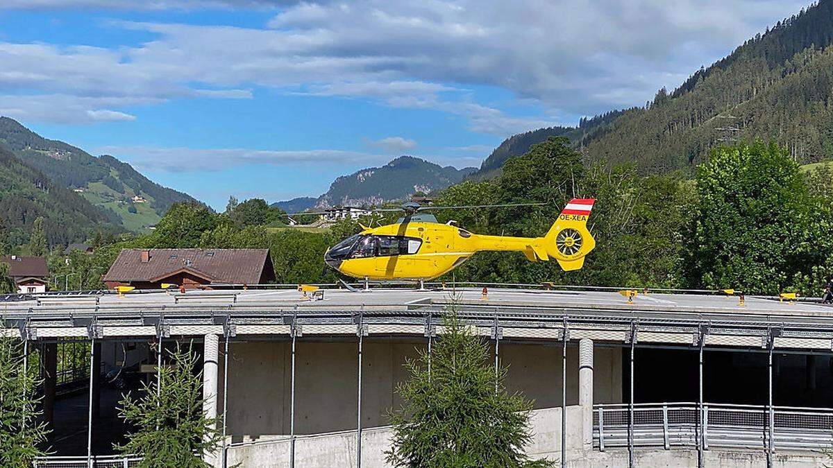 Hubschraubereinsatz nach Mopedunfall