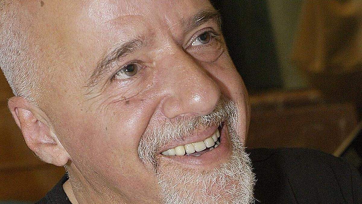 Paolo Coelho, hier auf einem Foto von 2005