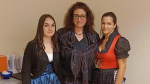 Vanessa Perchtaler, Karin Darmann-Streit und Desiree Russo (von links)