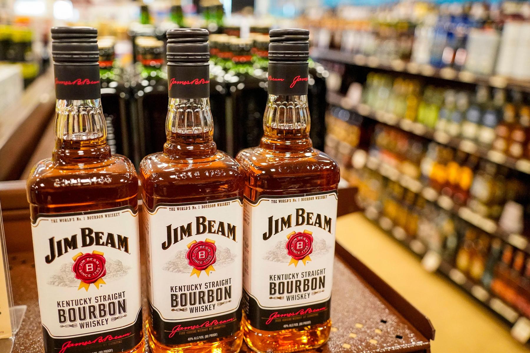 Jim Beam will ein Jahr lang keinen Whiskey mehr herstellen