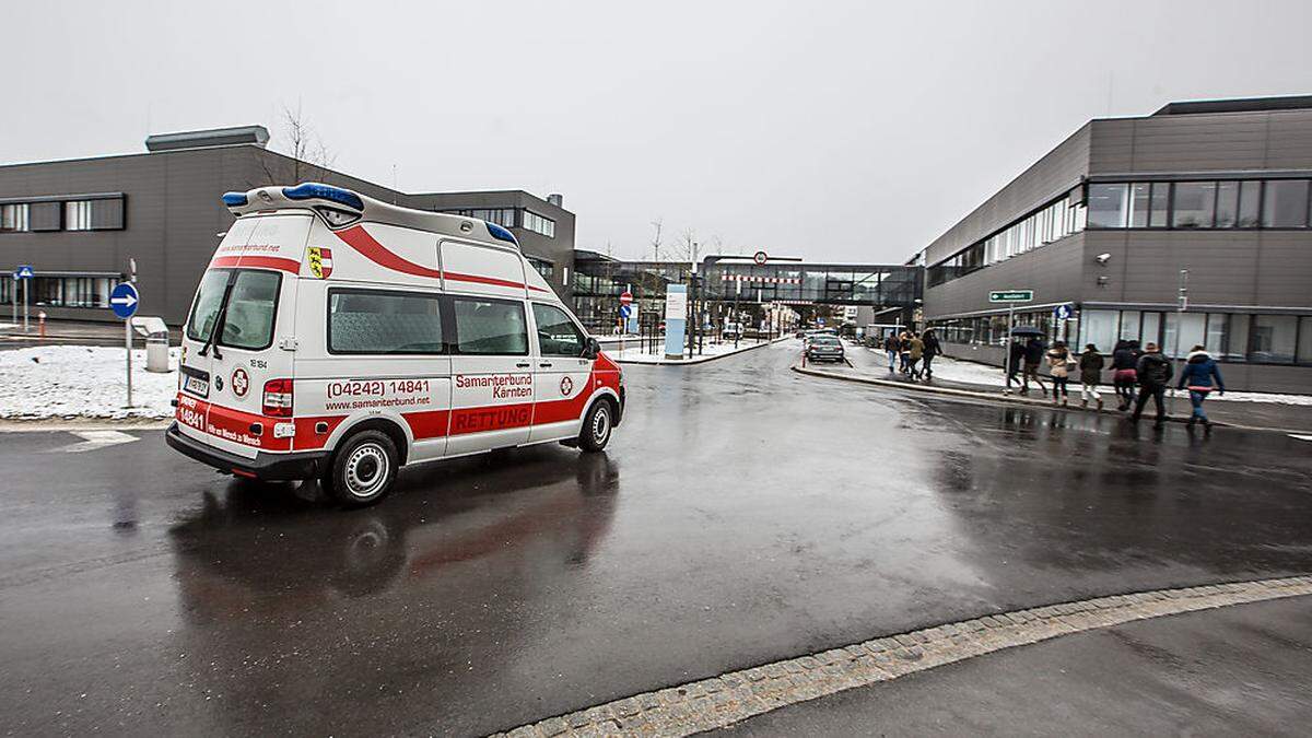 Die beiden Männer werden im Klinikum behandelt