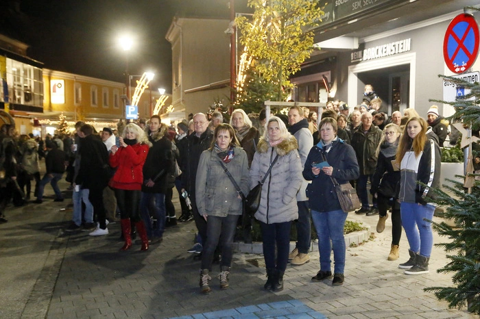 zeigte sich die ganze Fürstenfelder Innenstadt...