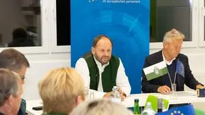  Herbert Lebitsch, Bezirksobmann des Bauernbundes Hartberg-Fürstenfeld, brachte konkrete Anliegen der Landwirte vor Ort ein