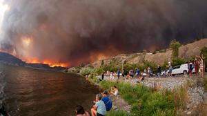 Häufigere und großflächigere Waldbrände sind eine Konsequenz der Klimaveränderung. Die Rauchsäulen jener in Kanada im Sommer dieses Jahres schoben sich sogar bis über Europa