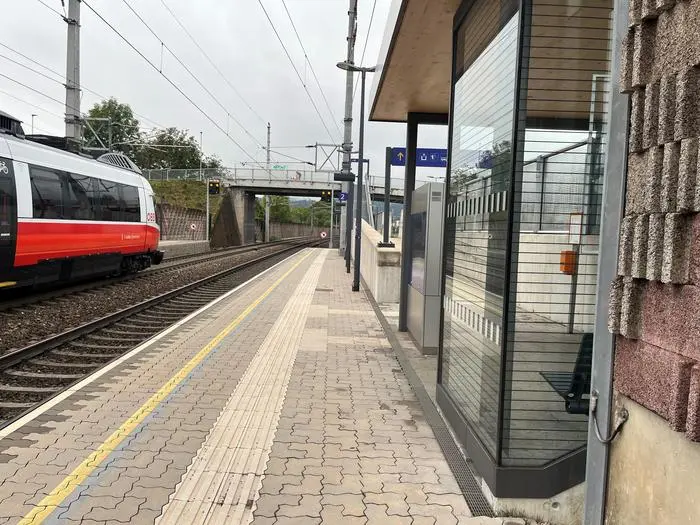 Es bleibt bei der S-Bahn-Haltestelle Leoben-Lerchenfeld und dem Hauptbahnhof Leoben