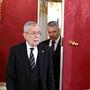  Bundespräsident Alexander Van der Bellen und Bundeskanzler Karl Nehammer   in der Hofburg 