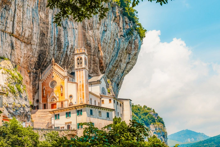 Wallfahrtskirche Madonna della Corona