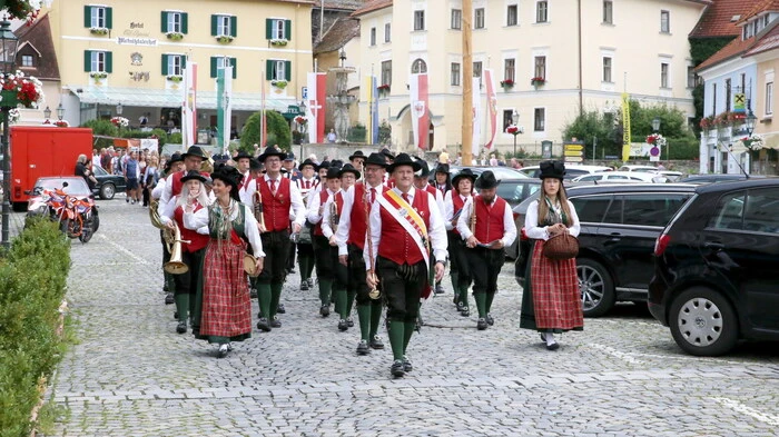 Bereits seit über vier Jahrzehnten laden die Friesacher Bürgerfrauen zum Kirchtag.  