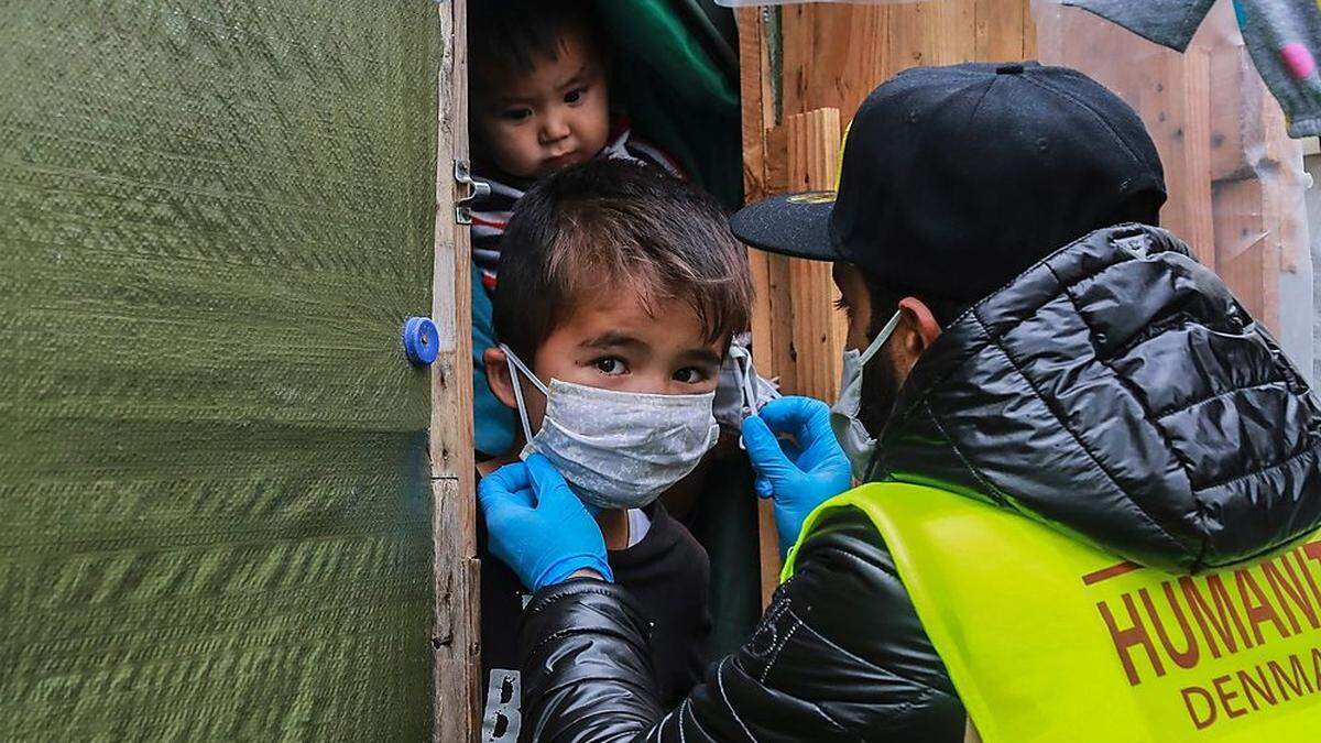 Kinder im Flüchtlingslager von Moria auf der griechischen Insel Lesbos