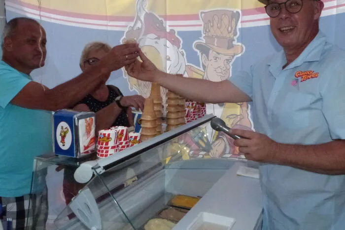 "Dieses Eis ist wirklich aus eigener Produktion - schade, dass Sie nicht öfter da sind ..."