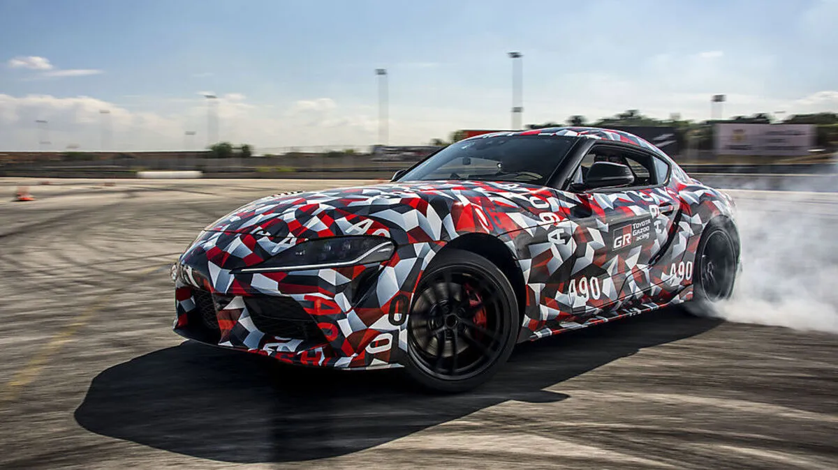 Tokyo Drift: Das Querfahren war schon immer eine Spezialität der Toyota Supra 