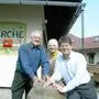 biolandhaus arche, st. oswald ob eberstein, am foto (von links nach rechts): ilmar tessmann senior, bioköchin rosalinde tessmann, juniorchef ilmar tessmann