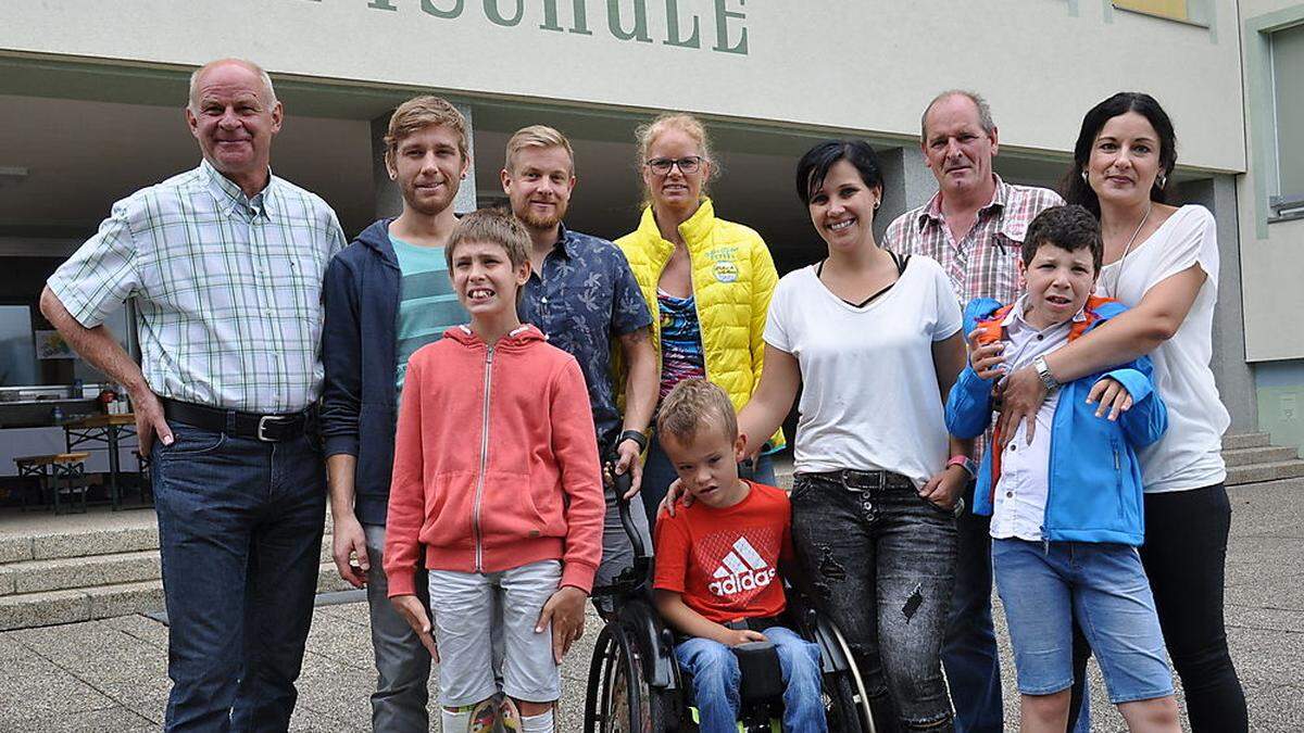 Sigi Grutschnig, Paul und Gabriel Laggner, Nico und Matteo Domanig, Melanie Burgstaller, Lydia Domanig, Werner Synowczyk, Jonas und Nicole Jetz