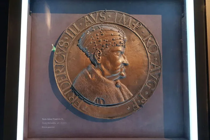 Münze Balthasar Eggenbergs für Kaiser Friedrich III.