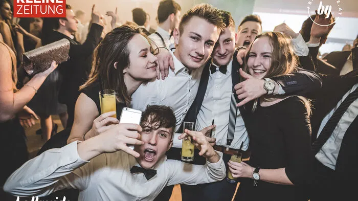 Im Grazer Congress veranstalteten die Schüler der Ortweinschule Bautechnik ihren Maturaball. Unter dem Motto Ball der Bautechnik - All eyes on Engineers, wurde ausgiebig gefeiert. Hier gibt's die schönsten Bilder.
