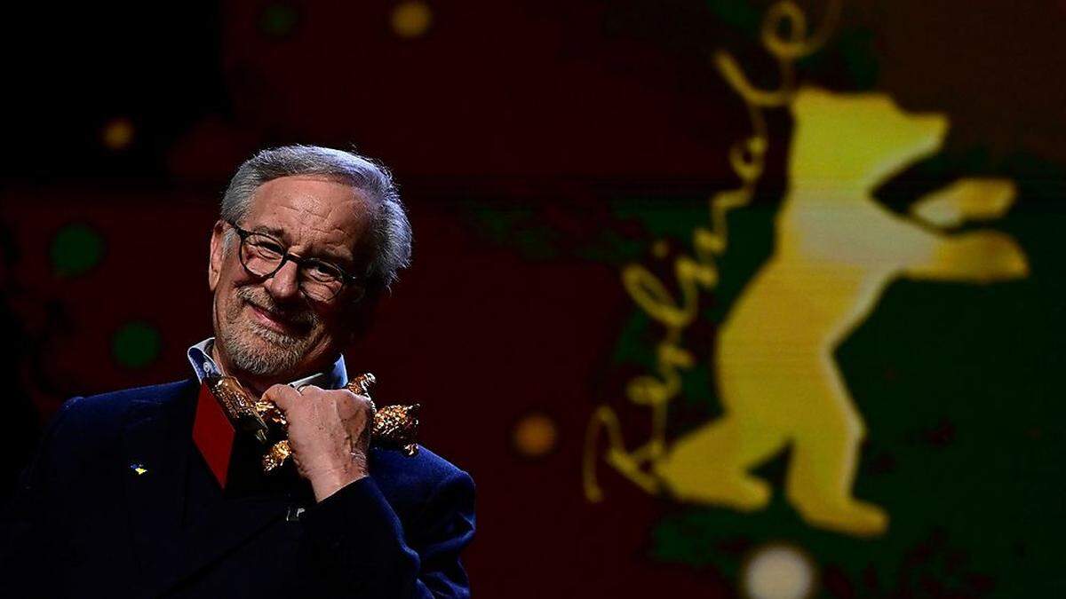Steven Spielberg mit dem Ehrenbären der Berlinale 
