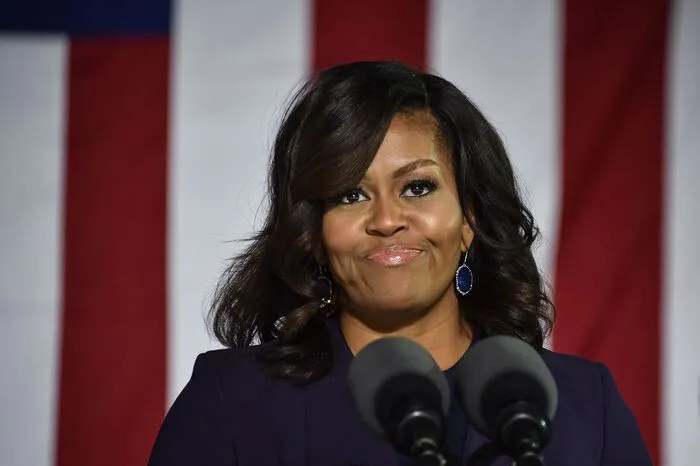 Rückendeckung bekam Hillary Clinton einmal mehr von Michelle Obama - die bereits als nächste Präsidentschaftskandidatin gehandelt wird.