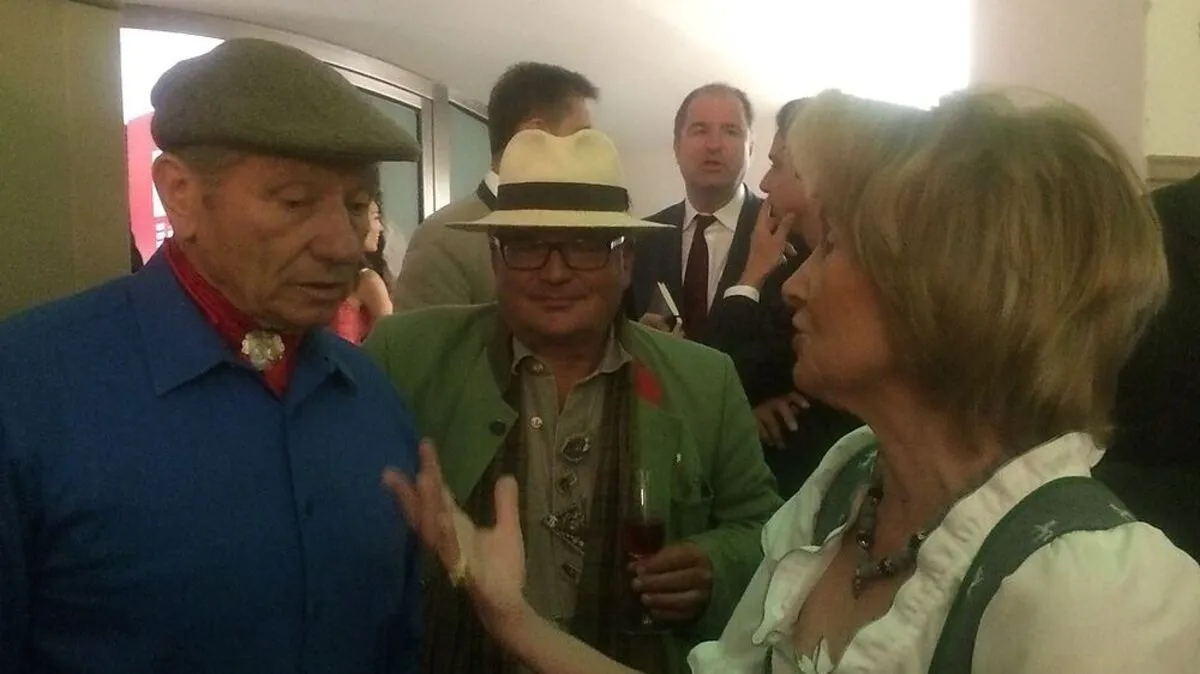 Montey Roberts (links) war zu Gast bei der Gala in Wien