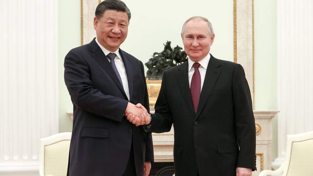 Treffen &quot;guter alter Freunde&quot;: Chinas Staatschef Xi Jinping (l.) mit Wladimir Putin 