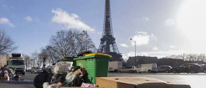 Bei einer Auswertung von Internetnoten bei Touristen schnitt Paris auf Platz 5 als eine der dreckigsten Städte der Welt ab