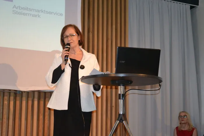 ...und Margarete Hartinger, Leiterin des AMS in Hartberg-Fürstenfeld.