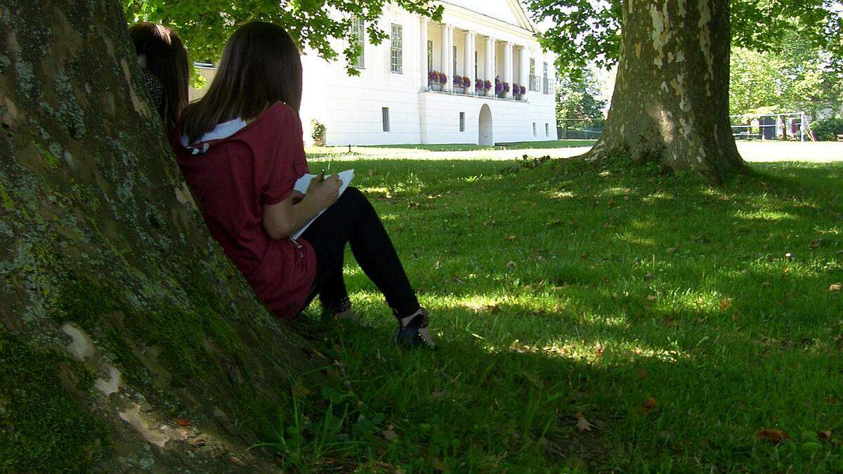 In und ums Schloss Retzhof gibt es inspirirende Plätze zum Geschichten-Schreiben