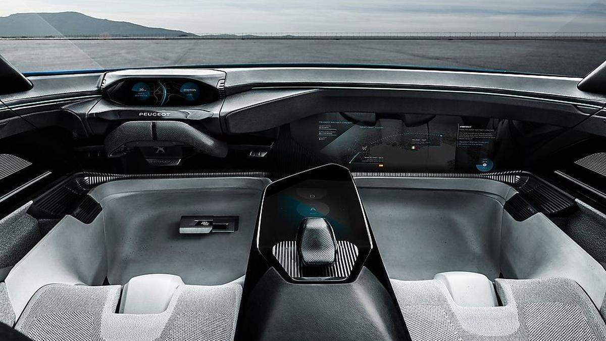 Peugeots Studie Instinct hat im autonomen Modus kein Lenkrad mehr