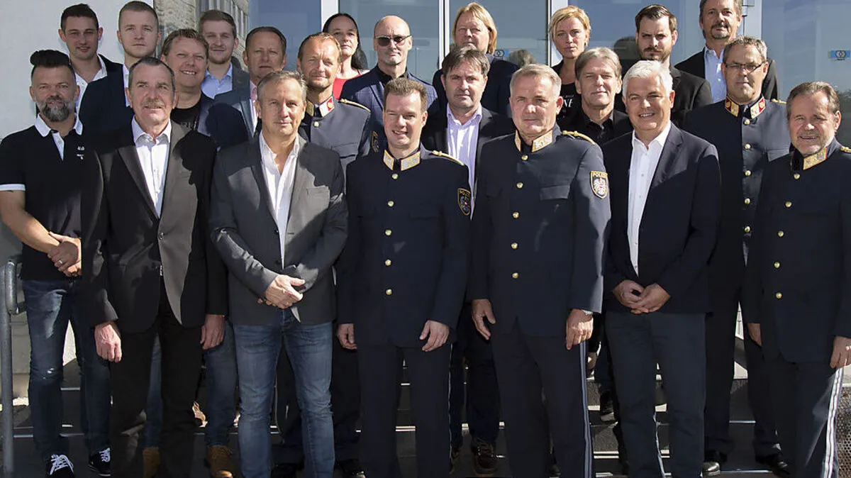 Die erfolgreichen Ermittler und ihre Kommandanten