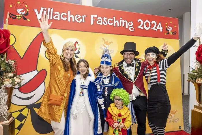  15 Nummern wurden vom Lei-Lei-Nachwuchs einstudiert und in herziger Art auf die Bühne gezaubert