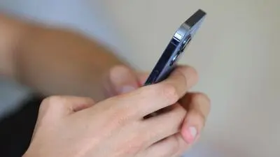 Häufiges Streitthema in Familien: die Smartphone-Nutzung der Kinder