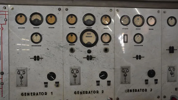 Das alte Bedienpult im Kraftwerk Stubenberg
