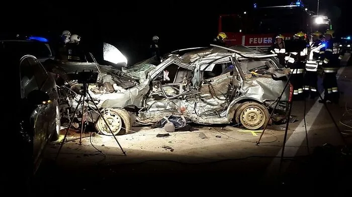 Zwei Kroaten kamen in diesem Wagen ums Leben
