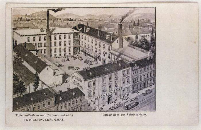 Die Seifensiederei und Parfümfabrik Kielhauser war auf Nummer 55. Das Gelände wurde in den 1980er-Jahren als Wohnanlage hergerichtet, mit integriertem alten Schlot